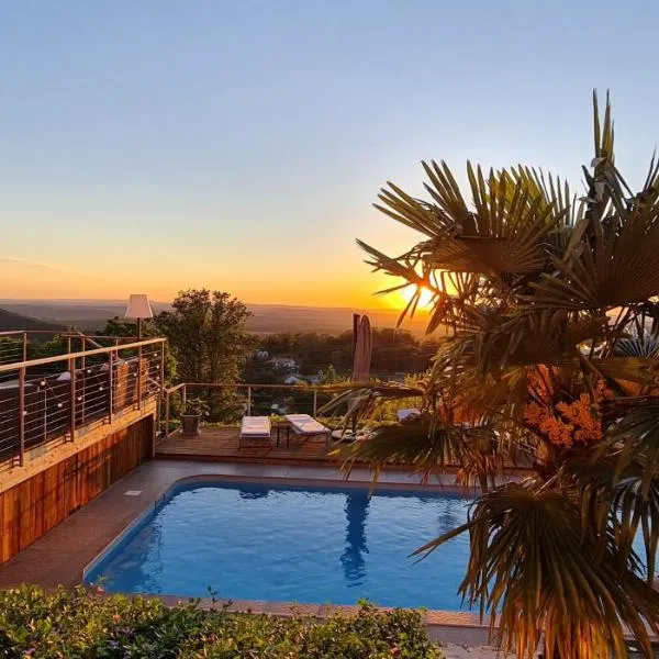 Chambres d'hôtes Le Repère des Anges et SPA, hotel v destinaci Larnod
