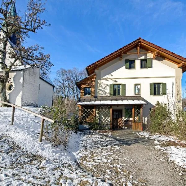 Ferienwohnung Jägerstüberl, hotel in Habach