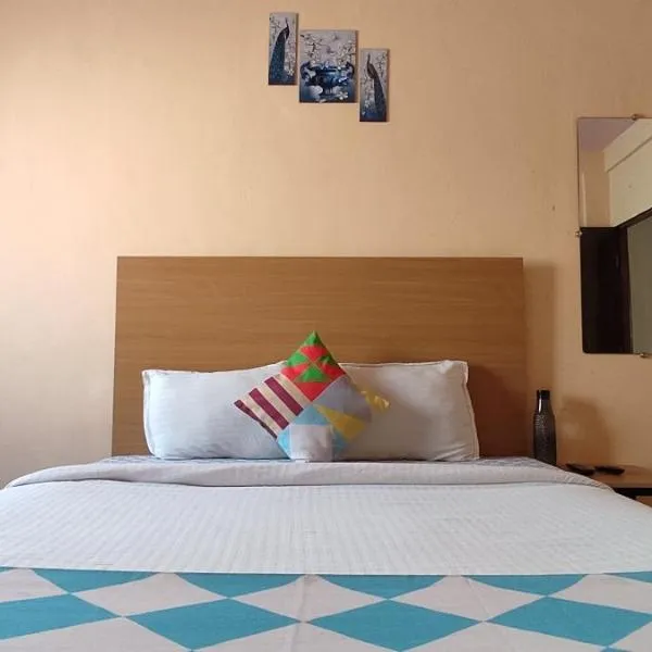 AMBIENT HOME STAY, In Nashik, hotel in Dindori