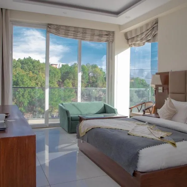 ๋ค๋์ฌ๋ผ์ ์์นํ ํธํ
Manuni Inn - Riverside Boutique Hotel