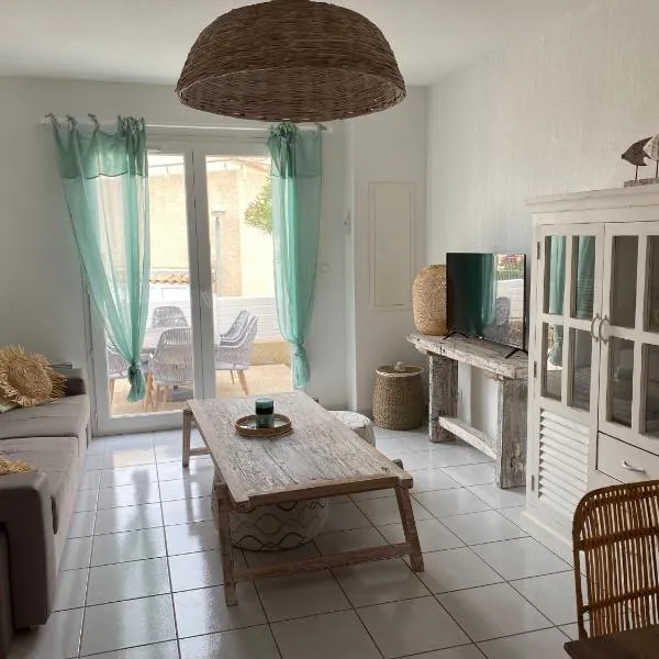 maison st pierre la mer, hotel v destinácii Saint Pierre La Mer