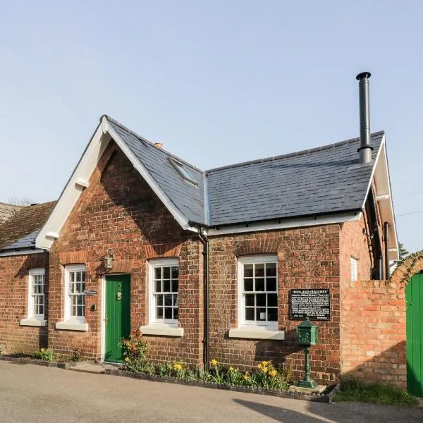 Station Masters Cottage, hotel in Kidderminster
