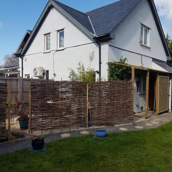 크릭호웰에 위치한 호텔 Post Office Row Apartment and garden