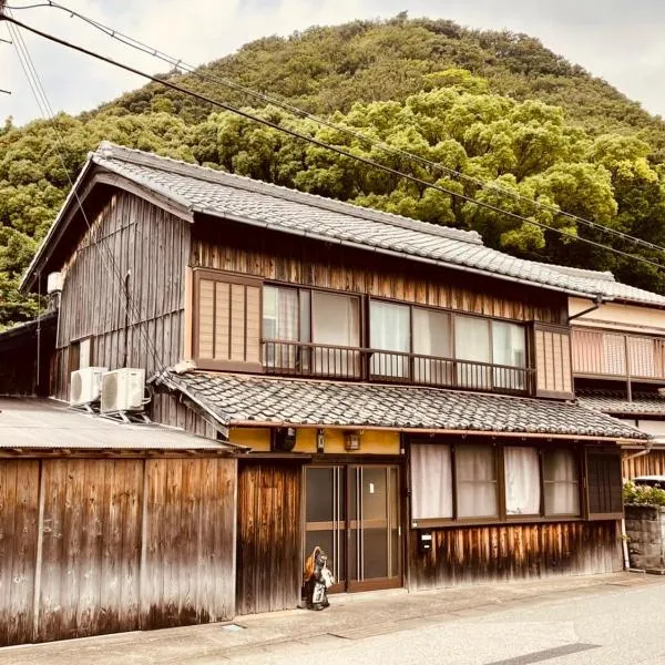 皆様お宿　川風, hotel en Susami