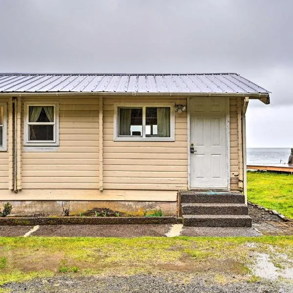 Waterfront Sekiu Escape - 9 Mi to Neah Bay!, hotel v destinaci Sekiu