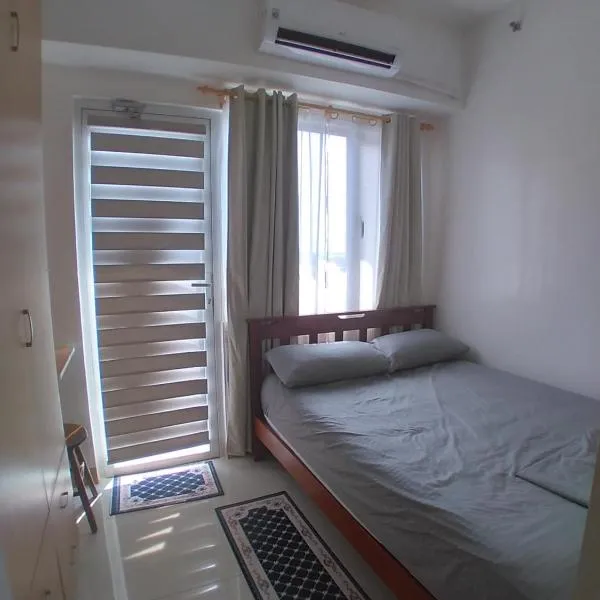 SM South Residences, 1 bedroom with balcony., hotel in Manila
