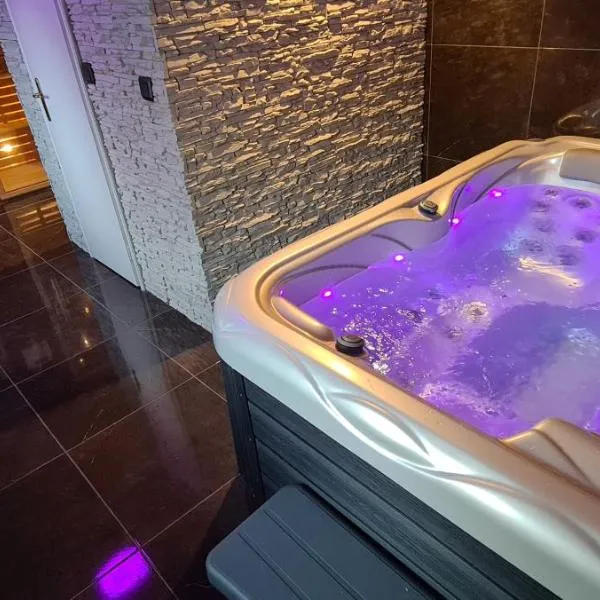 Apartman Veronika, hotel v destinaci Ðakovo