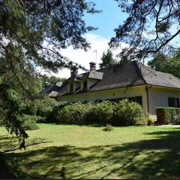 LES GENEBRUYERES - L'HISTOIRE D'UN REVE, hotel in Oizon