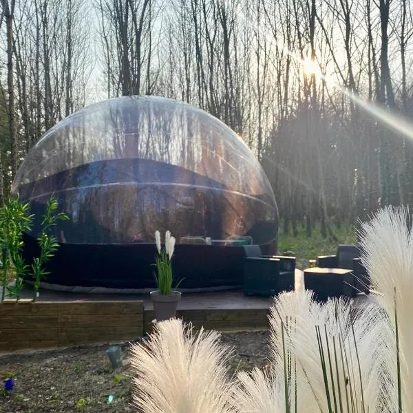 Logement insolite "Bubble jungle", hotel em Saint-Évarzec