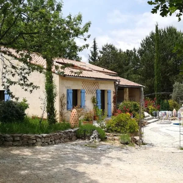 Grand gite T5 "Sirius" de l'observatoire, hotel v destinaci Bauduen