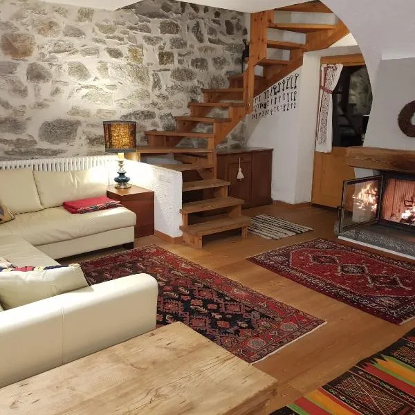 Ronchet Baita Vanoi Trentino, hotel v destinaci Ronco