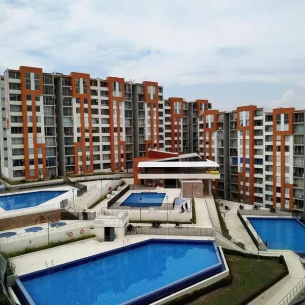 Hermoso apartamento en Reserva del peñon, hotel v destinaci Girardot