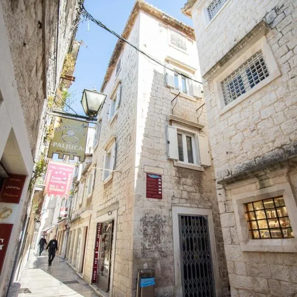 Stephane City Vibe Suites, hotel v Trogiru