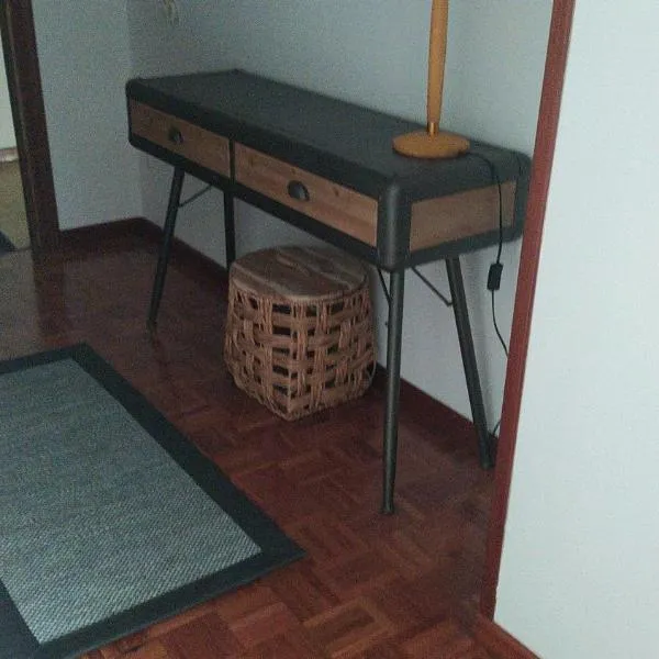 Habitación Alex , es un quinto sin ascensor, hotel v destinaci Pontevedra