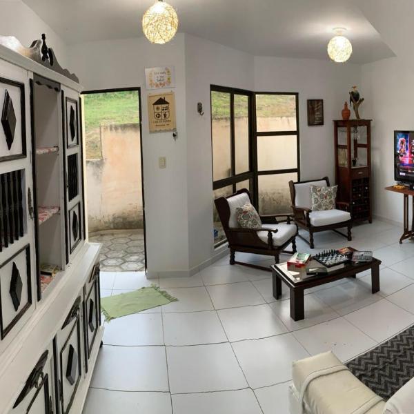Lar da Serra Duplex com 02 Suites com ar