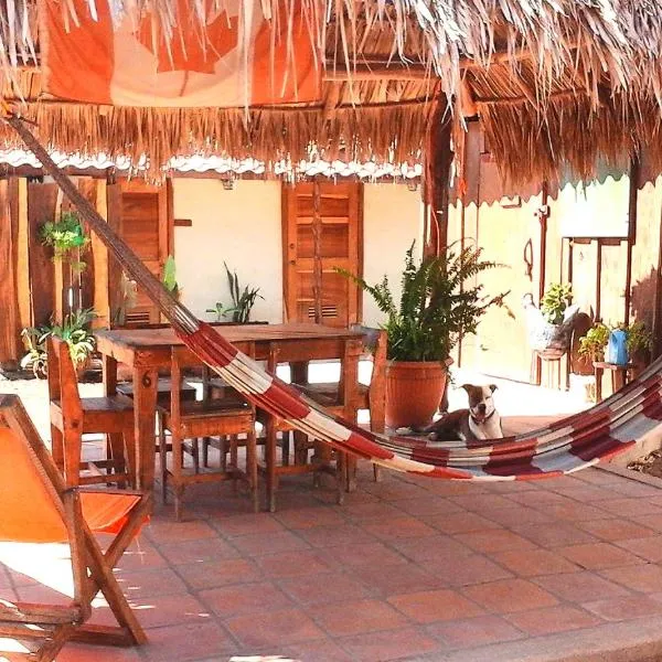 Cabanas Rusticas, khách sạn ở Las Peñitas