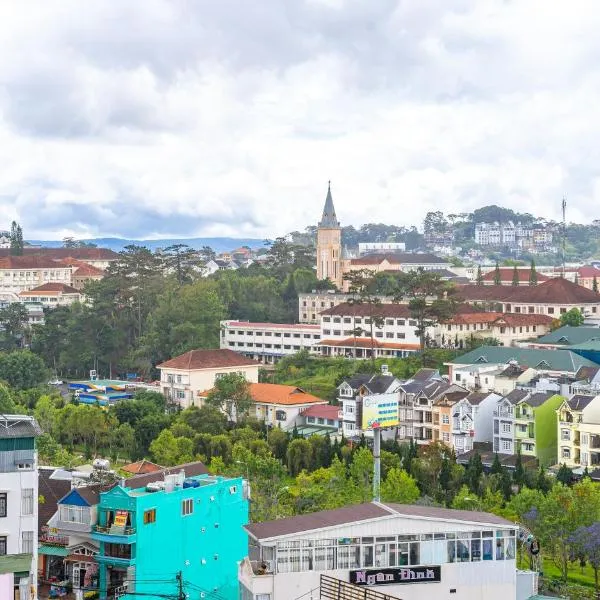 Miền Nhiệt Đới 2 Hotel, hotel en Dalat