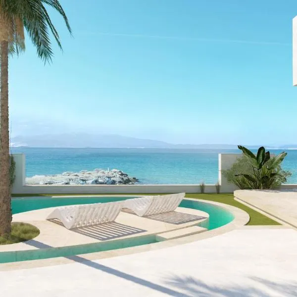 Byblos Aqua-The Sea Front Luxury Villa, hotell i Skala Sotiros