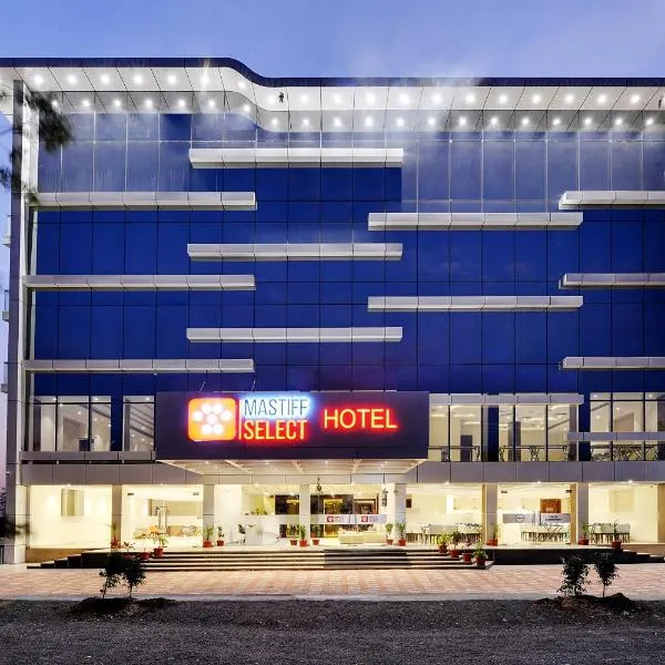 Mastiff Select Gulbarga, hotel a Parvatābād