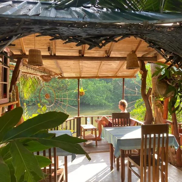 Villa Bird Gate, hotel in Galle
