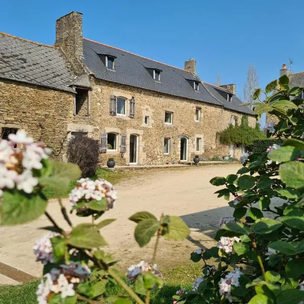 Kêr Neizh Breizh - Chambres d'Hôtes & Gîte de Charme - Le Petit Châtelier、Saint-Samson-sur-Ranceのホテル