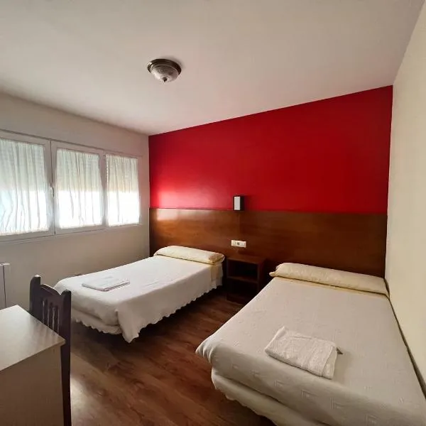 Pensión Carballeira, hotel v destinaci Arzúa