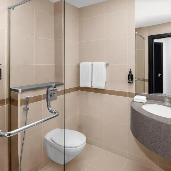 Holiday Inn Express DXB - photo 3