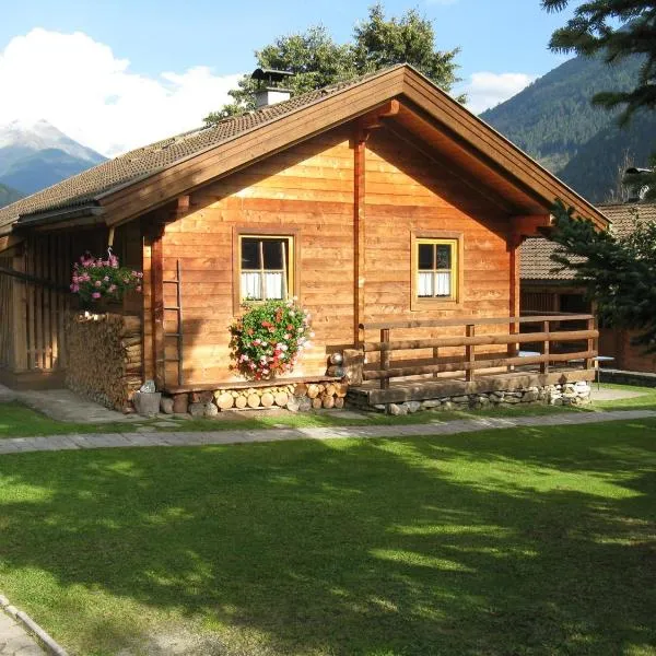 Ferienhaus Dummer, hotel ve Flattachu