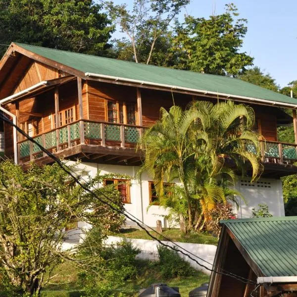 Castara Villas, hotel in Parlatuvier