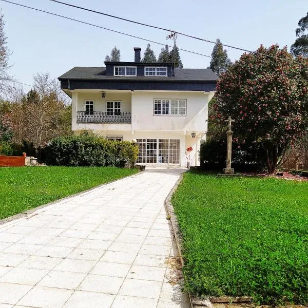 Finca Segade, готель у місті А-Естрада
