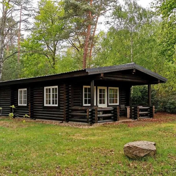 Scandinavian Lodges (by Outdoors Holten), hótel í Holten