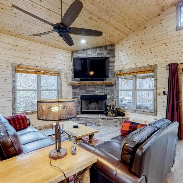 Cozy Bear Cabin #1, hotel v destinaci Sautee Nacoochee