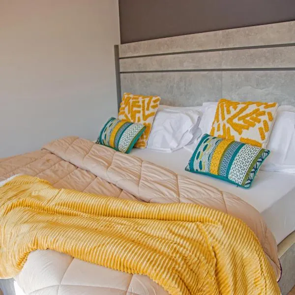 Apartamentos Santander Maliaño Suites 3000, hotell i Maliaño