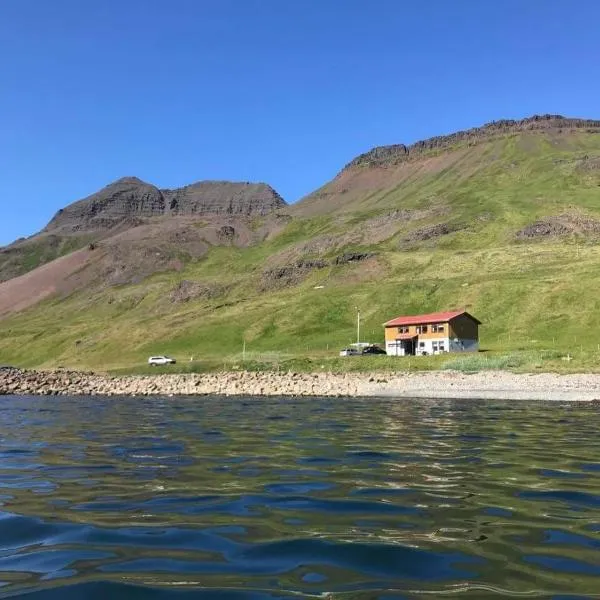 Gistiheimilið Bergistangi 1, hótel í Djúpuvík