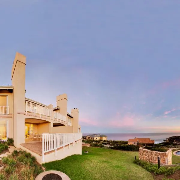 Pinnacle Point Beach & Golf - Penthouse & Villa、Boggomsbaaiのホテル