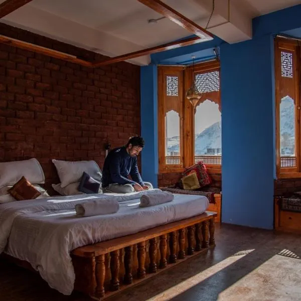 Black Sheep Bed & Breakfast, hôtel à Kargil