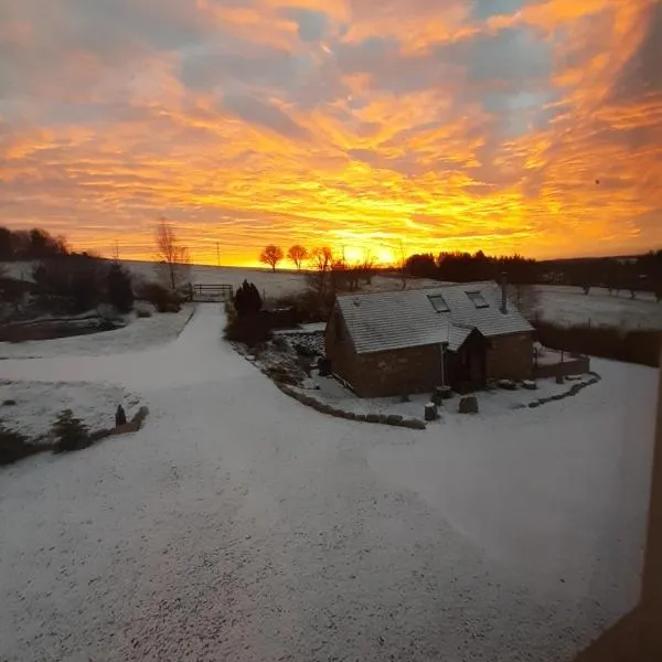 Boghead Cottage: Holiday Cottage in Royal Deeside, hotel v destinaci Banchory