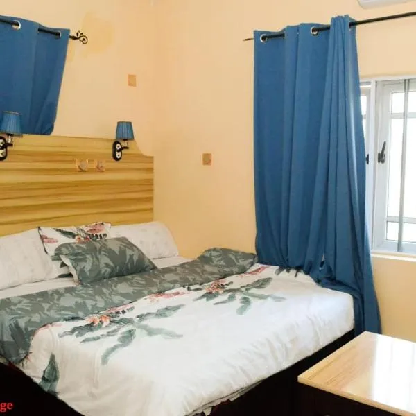 MTA Lounge and Leisures, hotel in Enugu