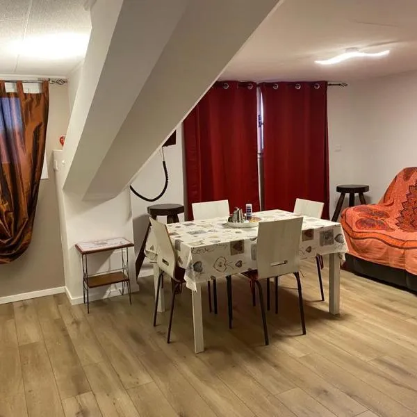 Il nido sui tetti, hotel Albisola Superioréban