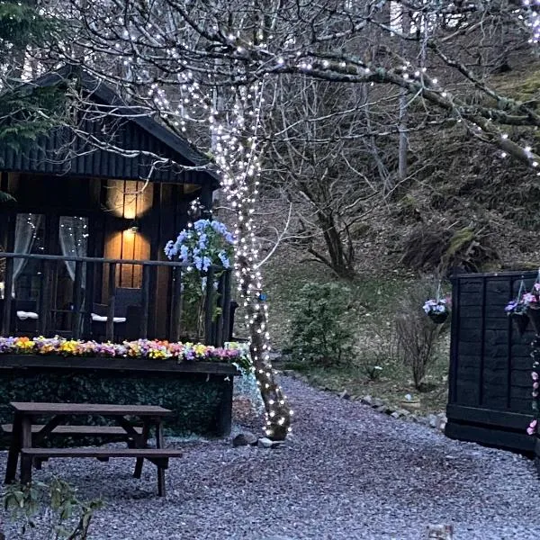 Bluebell lodge, hotell i Fassfern