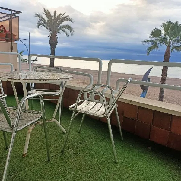 Piso Jover alojamiento para mayores de 25 AÑOS !!, hotel v destinaci Lloret de Mar