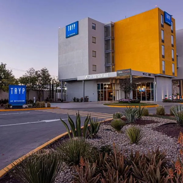 TRYP by Wyndham San Luis Potosi Hotel & Suites, hôtel à San Nicolás