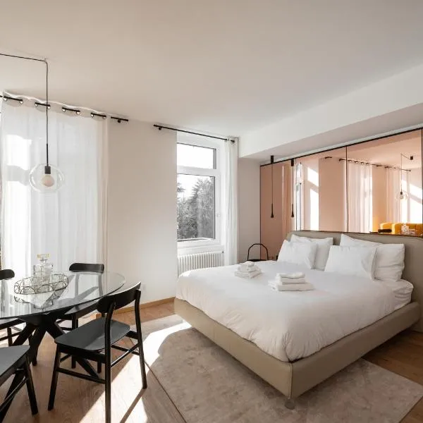 Guesthouse diWINE, hotelli kohteessa Merano