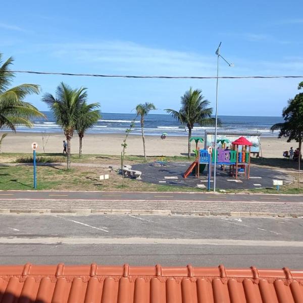Condomínio - Vista frontal ao Mar