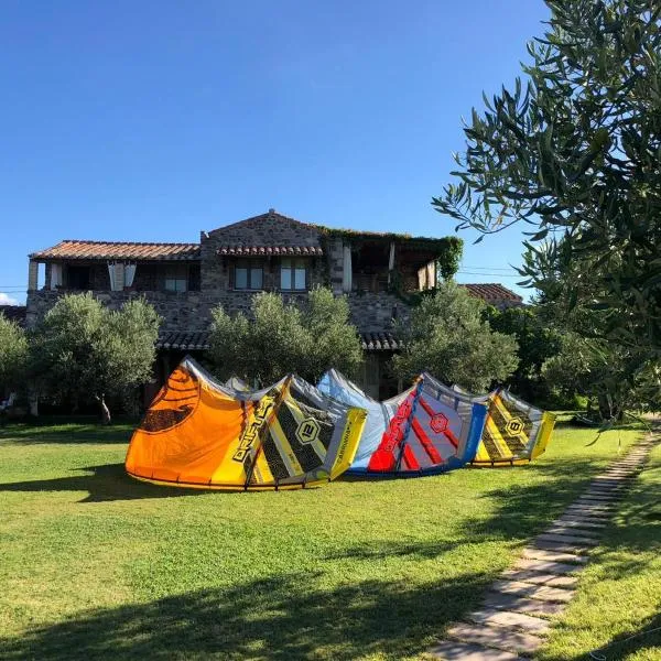 DomusAntiga Monolocali E Trilocali- hifi gratuito, hotel in San Giovanni Suèrgiu