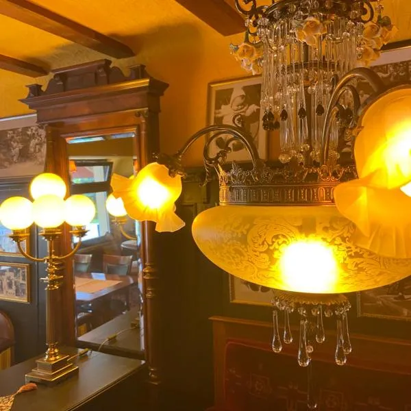 Hotel Anker, hotel v destinaci Kamp-Bornhofen