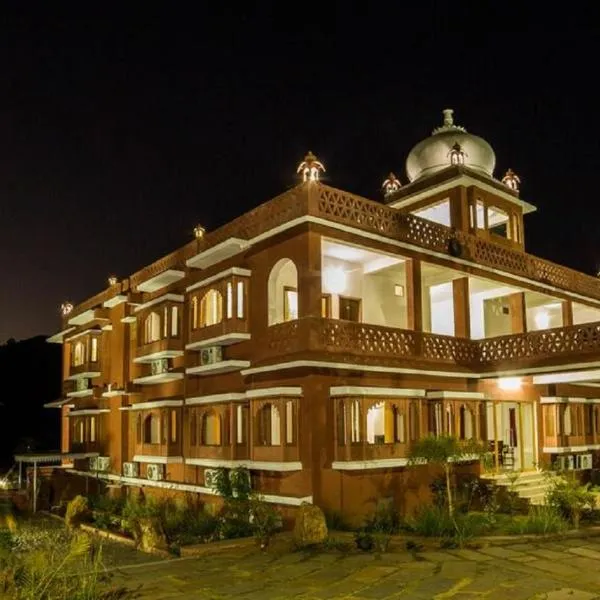 The Sky Imperial Kumbhalmer Resorts, отель в городе Nārlāi