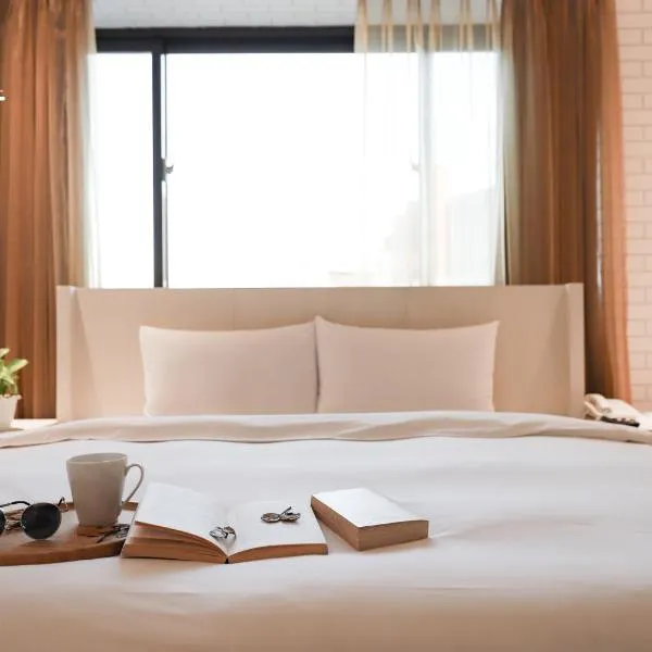 Anho Chew Hotel, hotel v destinaci Luodong