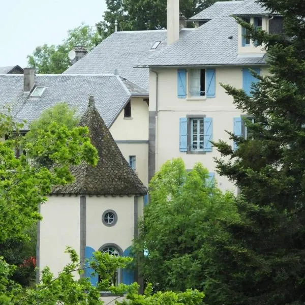 LES ANDALOUSES, hotel in Saint-Julien-Puy-Lavèze