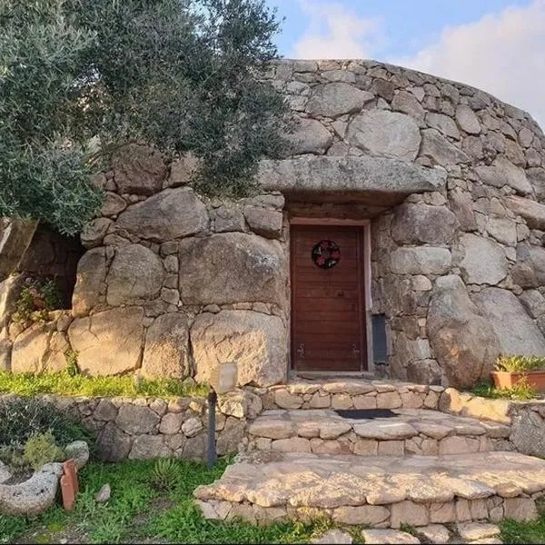 Il Nuraghe del lago Coghinas, hotel v destinaci Oschiri